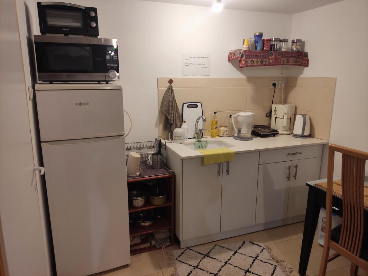 Maister Apt Bet Sheʼan Exteriör bild